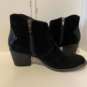 Marc Fisher "Stefani" black suede booties size 6.5